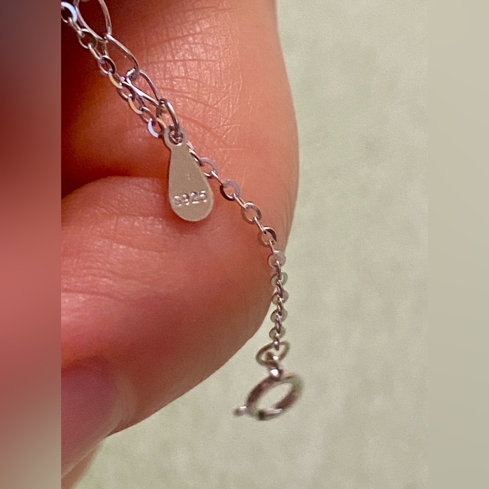 Stylish 925 Silver Chain Necklace with Cross pendant ✨ - Picture 6 of 6